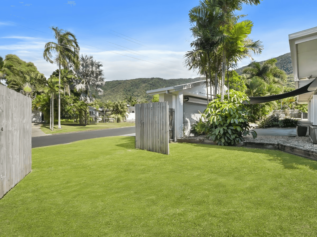 89 Cedar Road, PALM COVE, QLD 4879