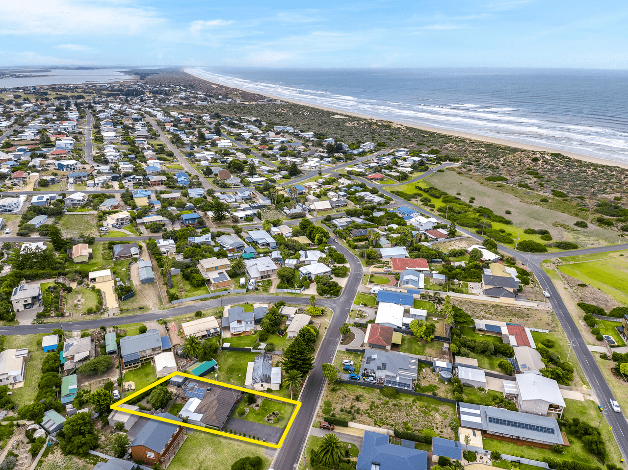 14 Hazel Street, GOOLWA BEACH, SA 5214