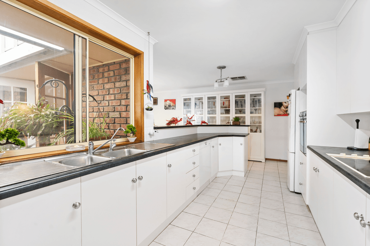 14 Hazel Street, GOOLWA BEACH, SA 5214