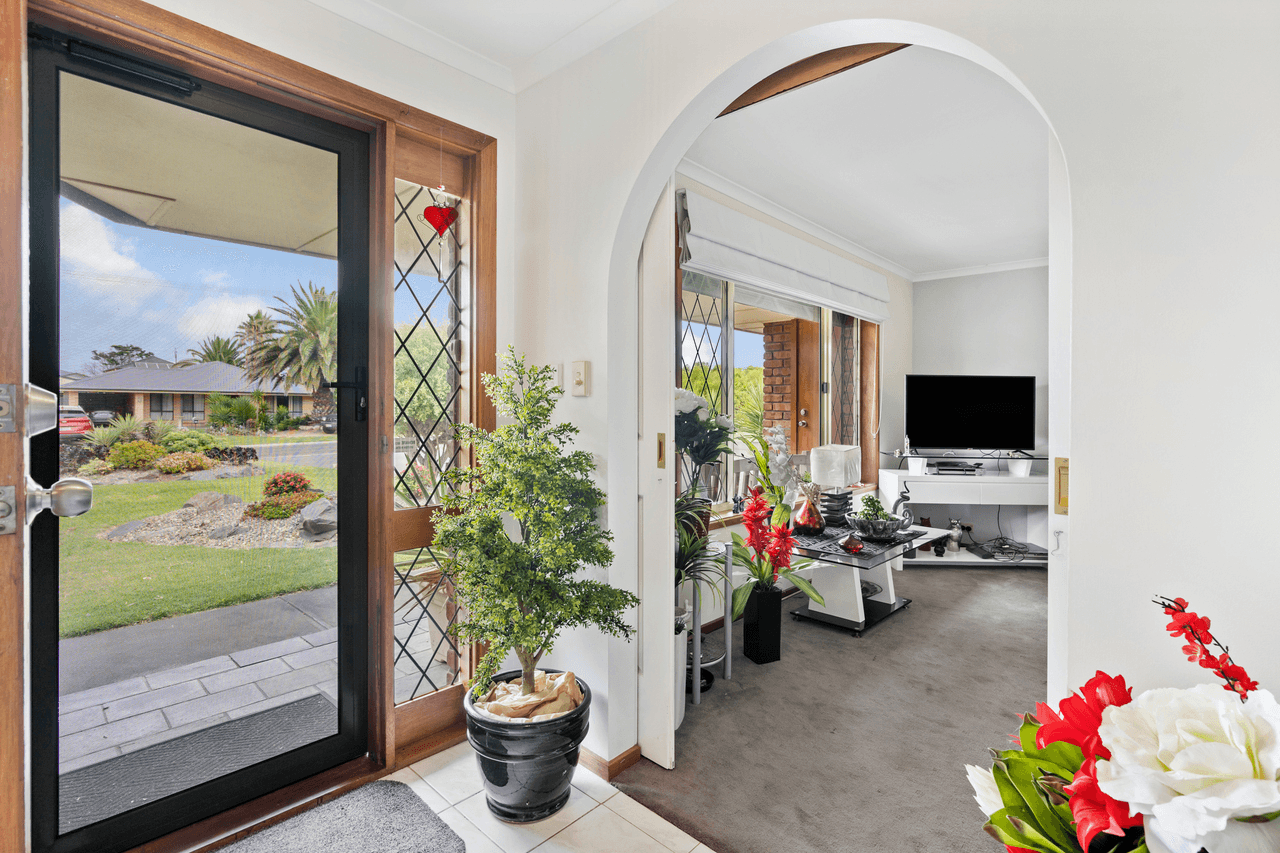 14 Hazel Street, GOOLWA BEACH, SA 5214