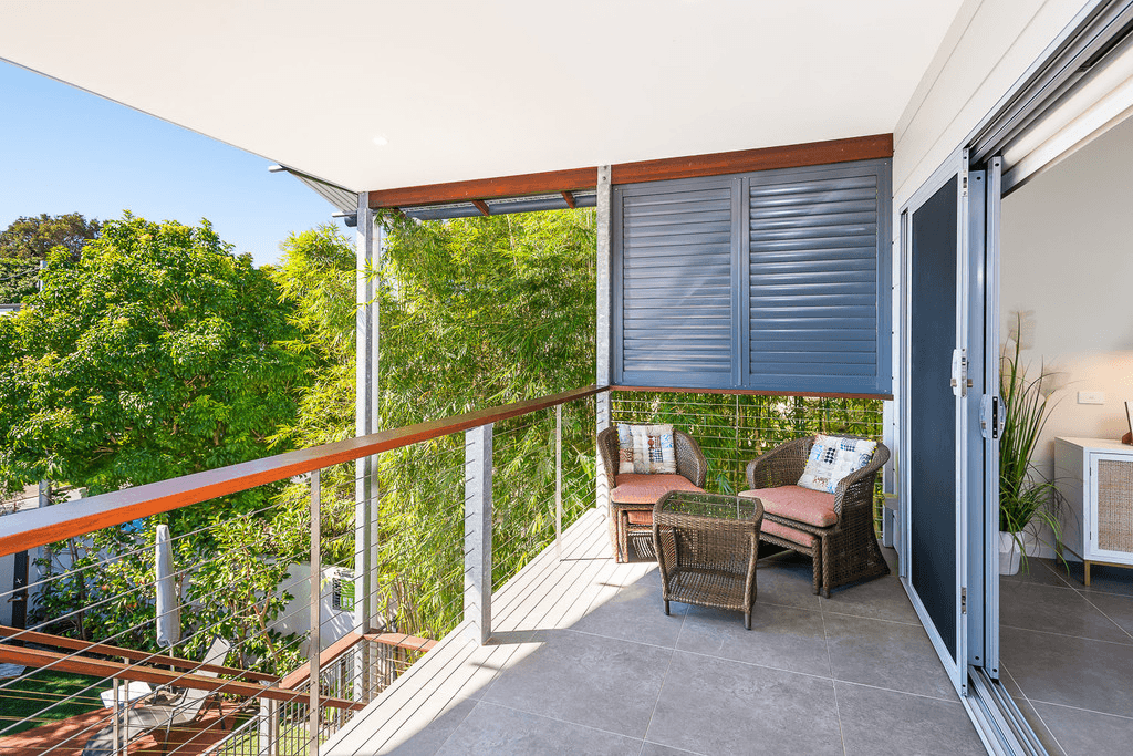28 Muscovey Avenue, PARADISE POINT, QLD 4216