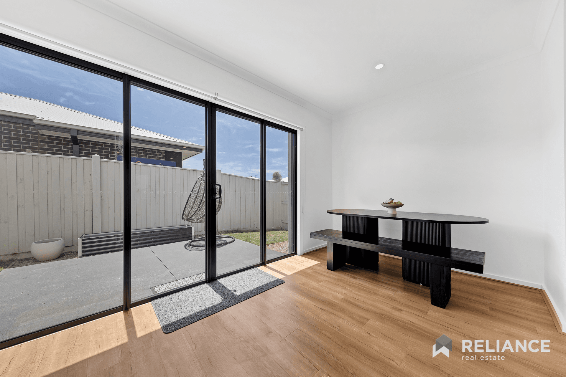 103 Shelterbelt Avenue, Weir Views, VIC 3338