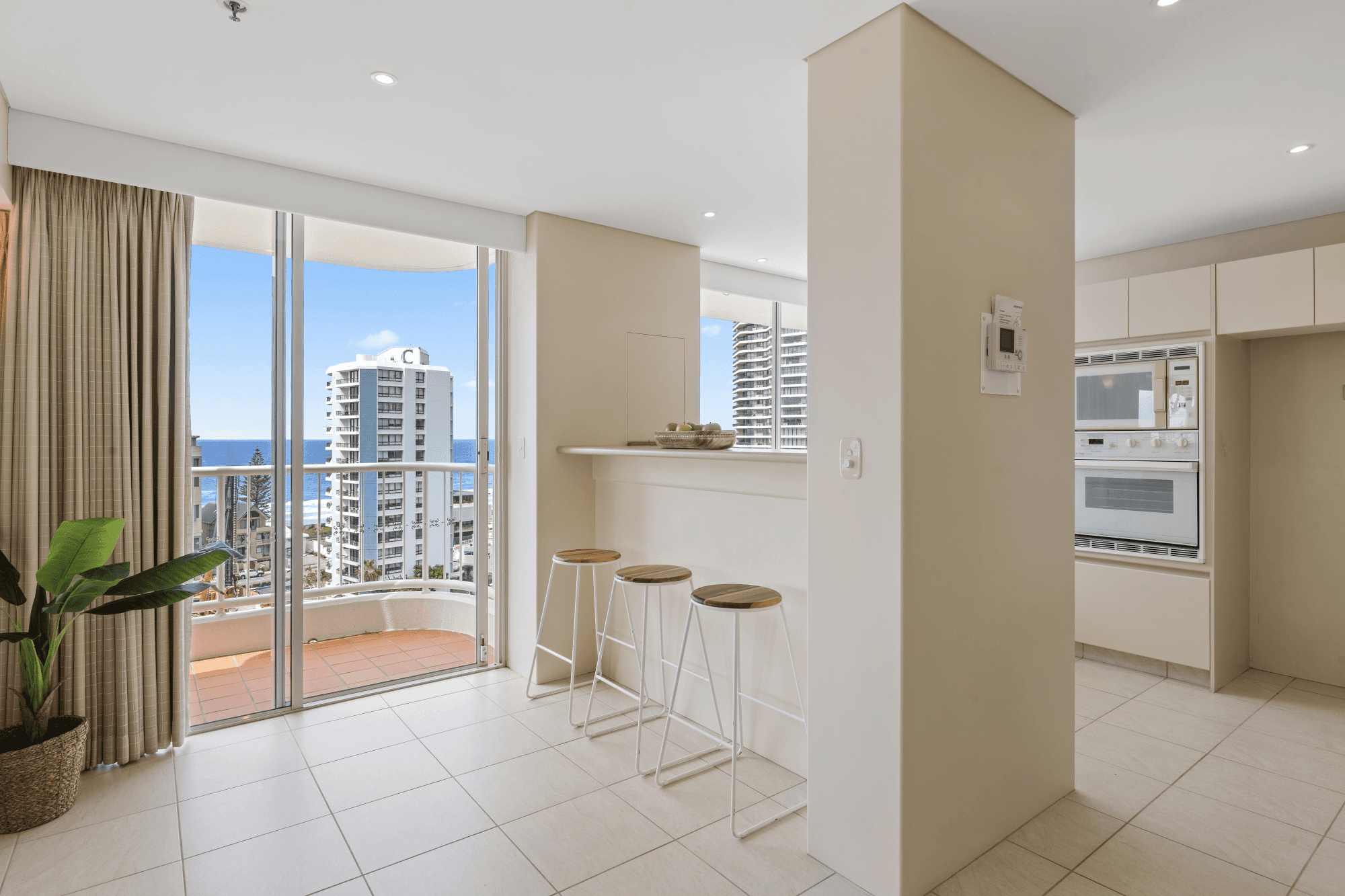 1101/1 Peak Avenue, MAIN BEACH, QLD 4217