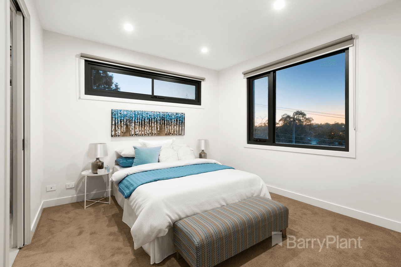 12 Fernley Avenue, Macleod, VIC 3085