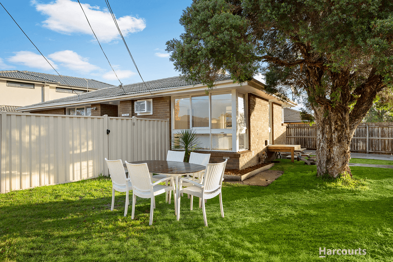 1 Pisa Court, DOVETON, VIC 3177