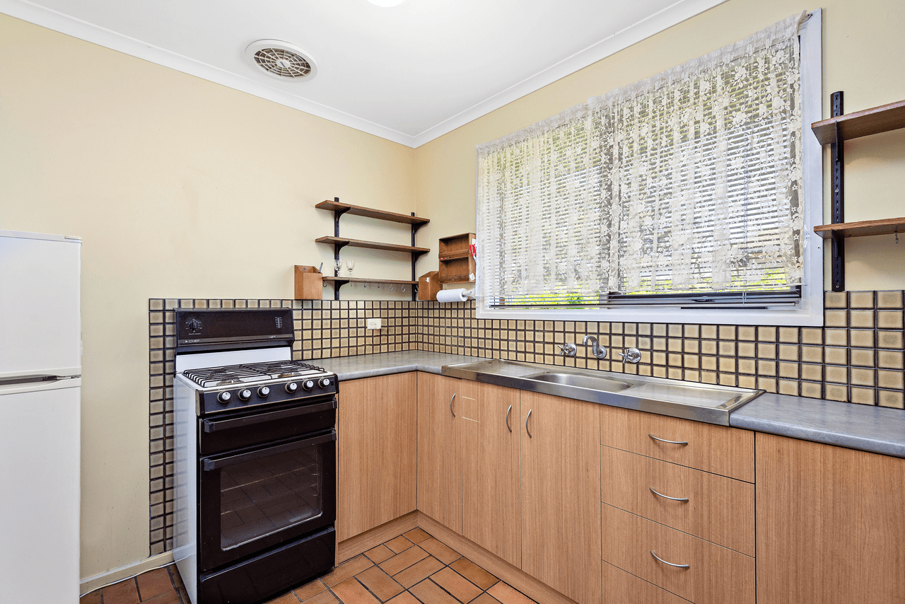 2 Wearing Street, PORT NOARLUNGA, SA 5167