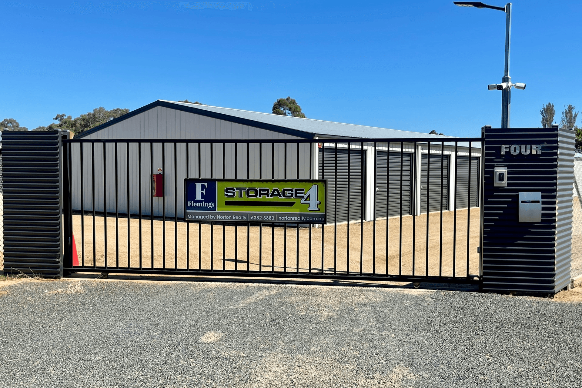 4 Spring Creek Road, Young, NSW 2594