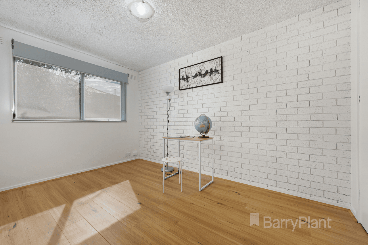 2/7 James Street, Dandenong, VIC 3175