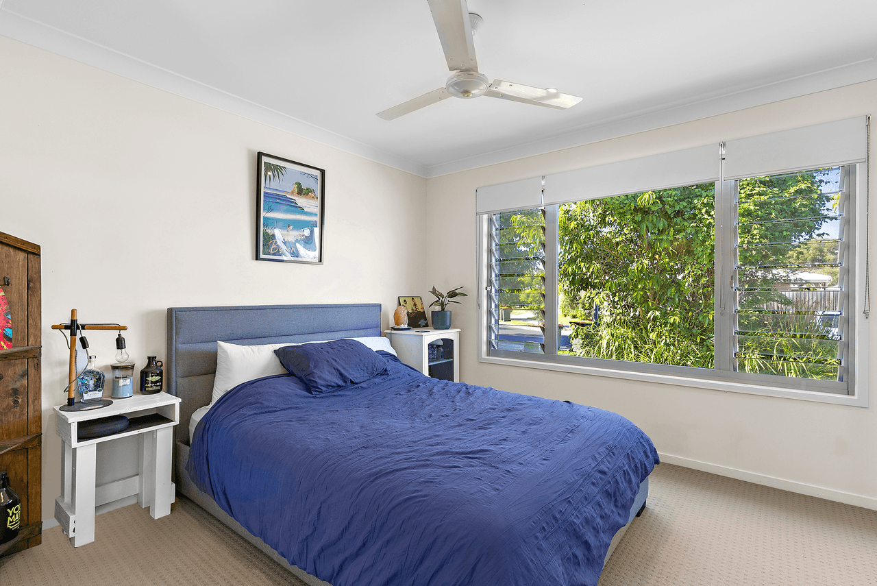 5 & 5a Minerva Place, BLI BLI, QLD 4560