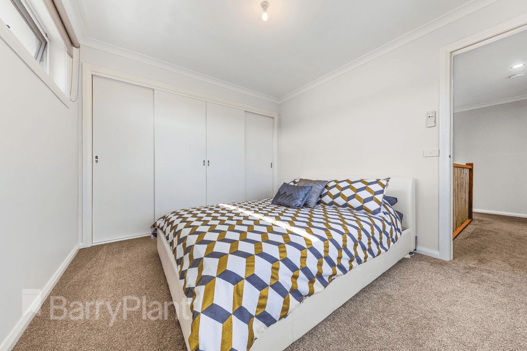 1/24 Adelaide Street, St Albans, VIC 3021