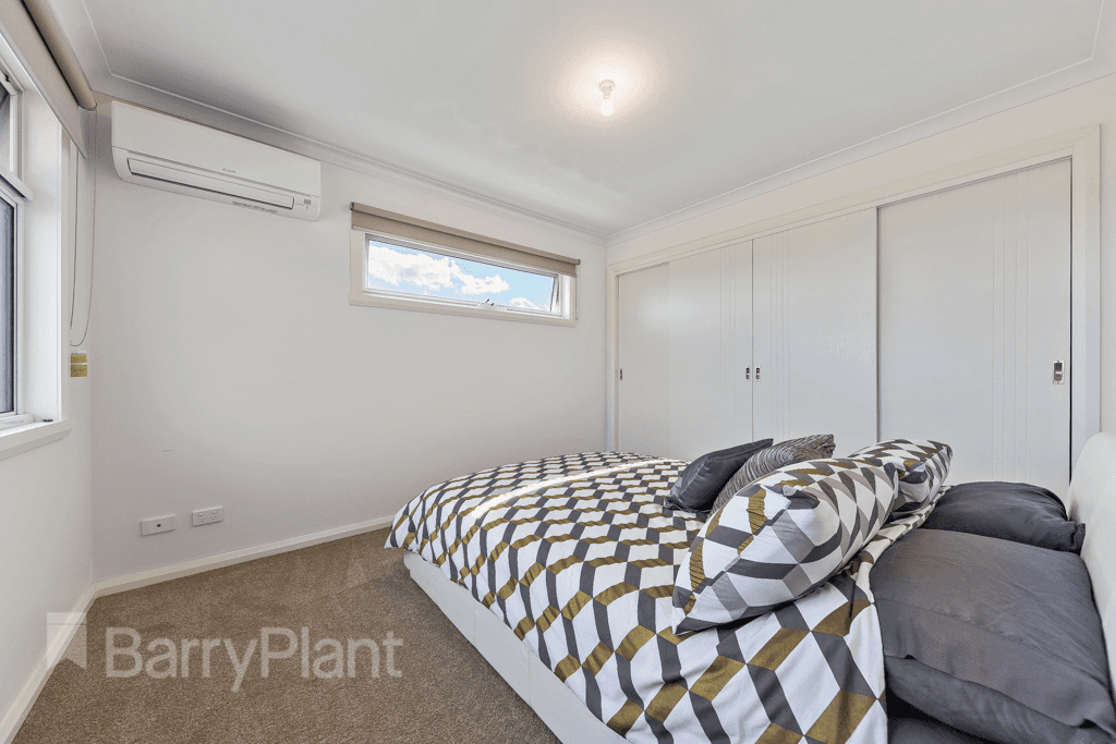 1/24 Adelaide Street, St Albans, VIC 3021