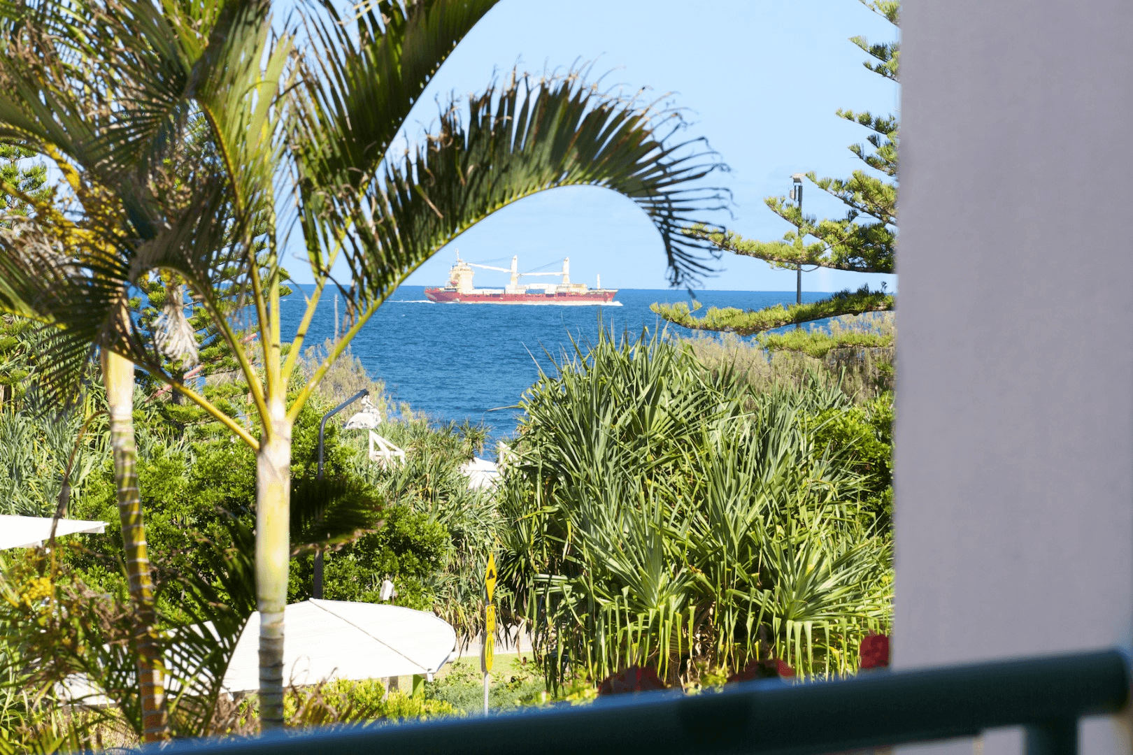 1/62 Edmund Street, KINGS BEACH, QLD 4551