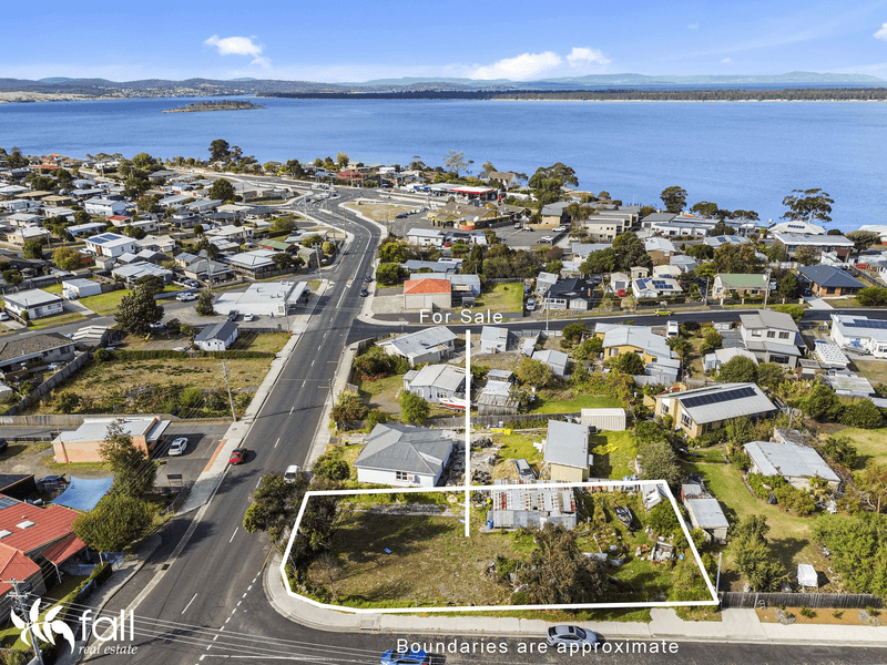 24 Penna Road, MIDWAY POINT, TAS 7171