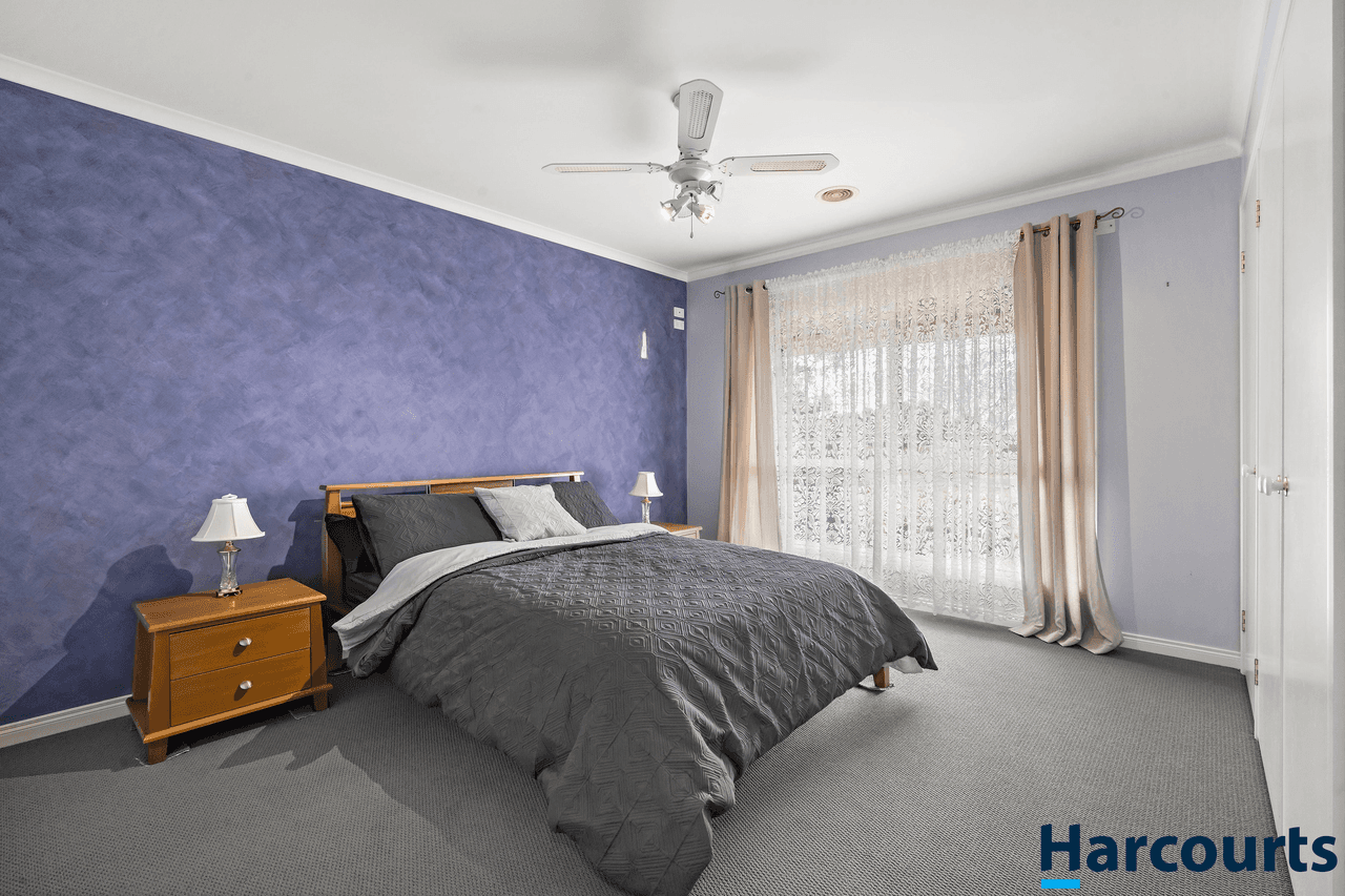 5 Woodlands Road, ENFIELD, VIC 3352