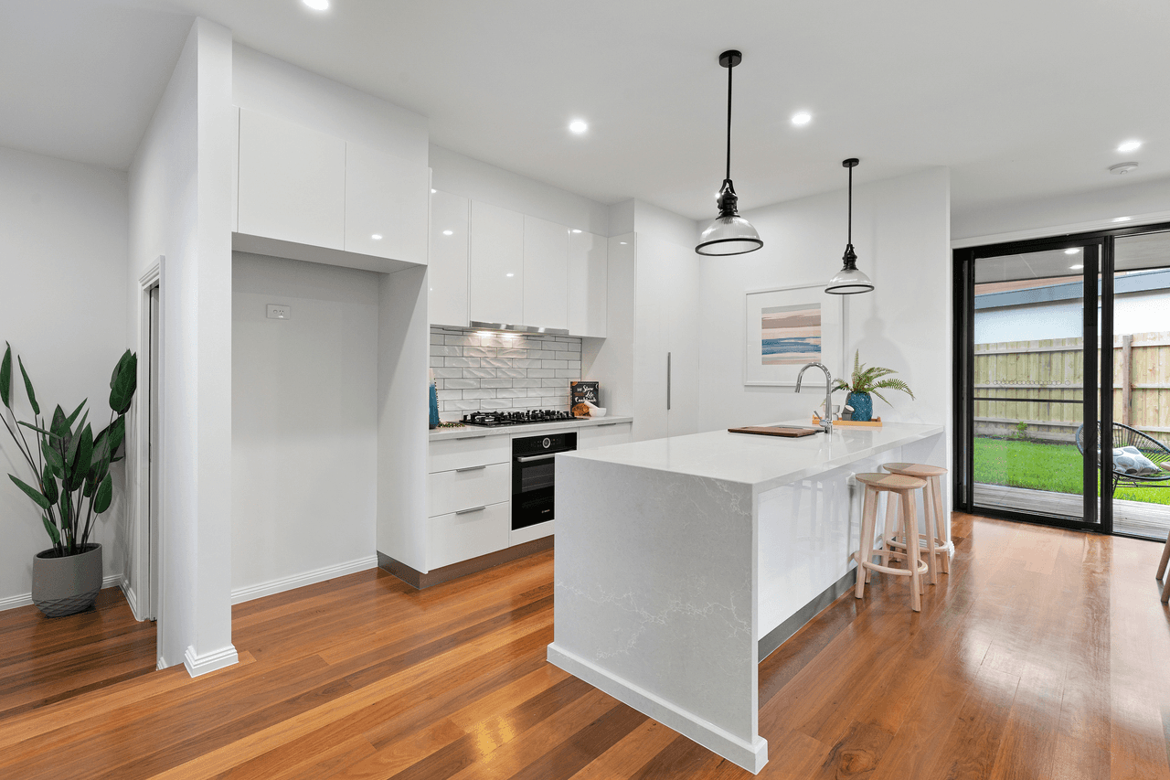 3/3 Karla Court, NOTTING HILL, VIC 3168