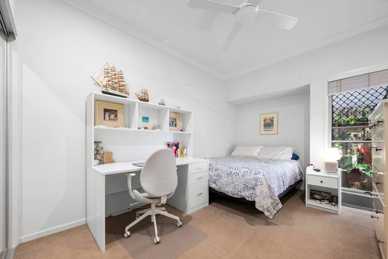 71 Watervale Parade, Wakerley, QLD 4154