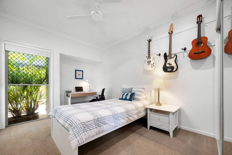 71 Watervale Parade, Wakerley, QLD 4154