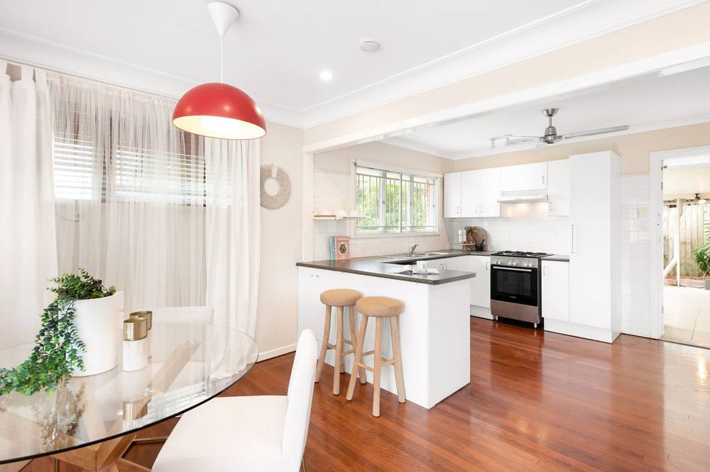 12 Lingard Street, Coorparoo, QLD 4151