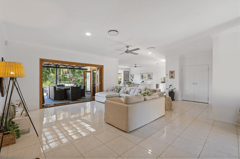 24 Chatham Avenue, PACIFIC PINES, QLD 4211