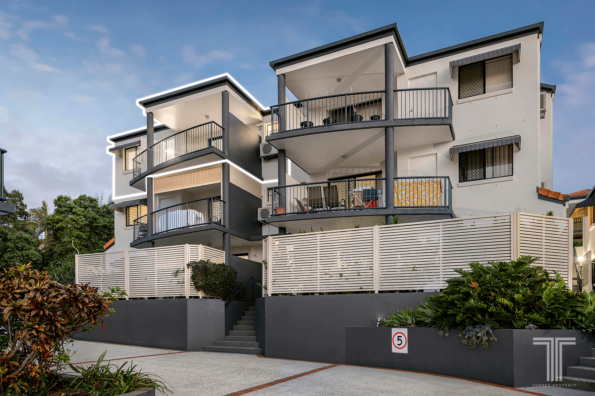 12/15 Dansie Street, Greenslopes, QLD 4120