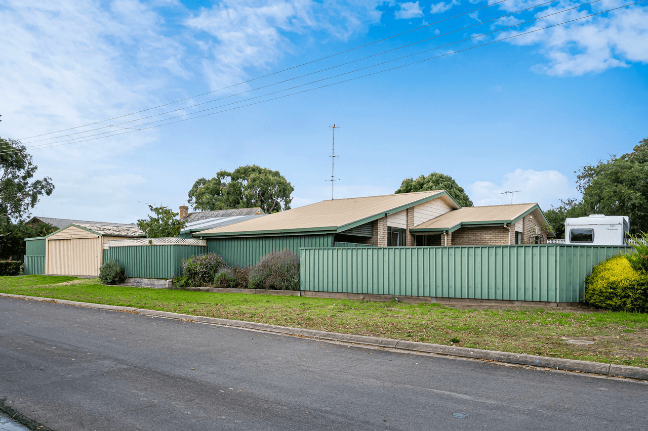 50 Wattle Drive, MCCRACKEN, SA 5211