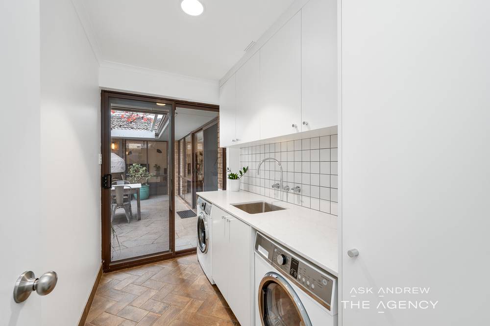 102 Davy Street, Booragoon, WA 6154
