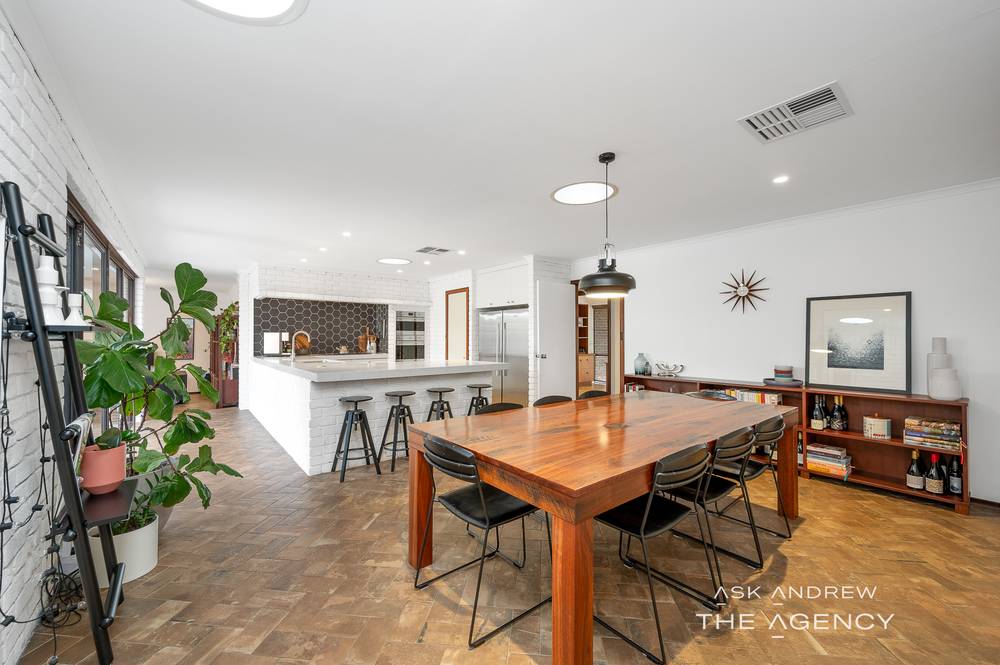 102 Davy Street, Booragoon, WA 6154