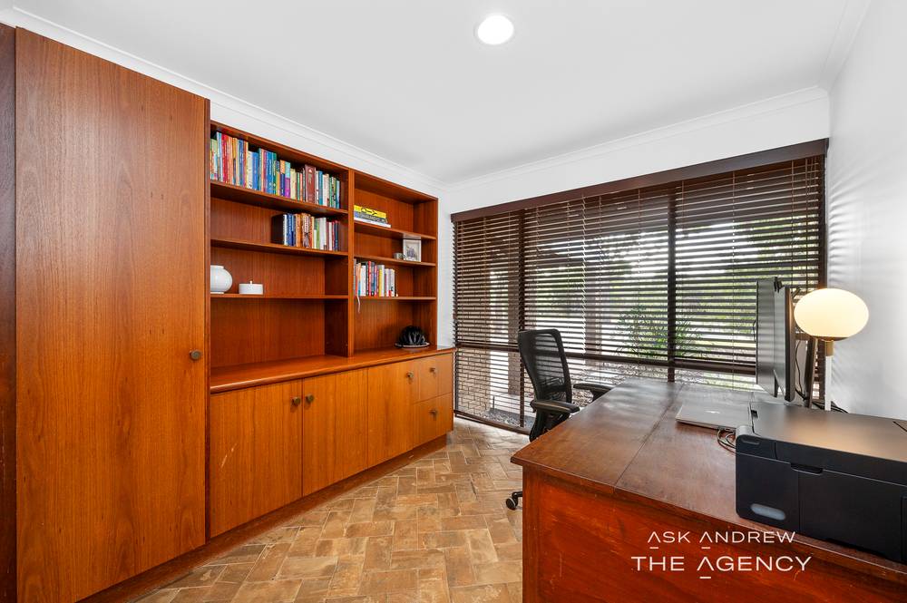 102 Davy Street, Booragoon, WA 6154