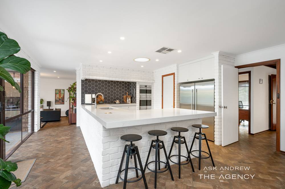 102 Davy Street, Booragoon, WA 6154