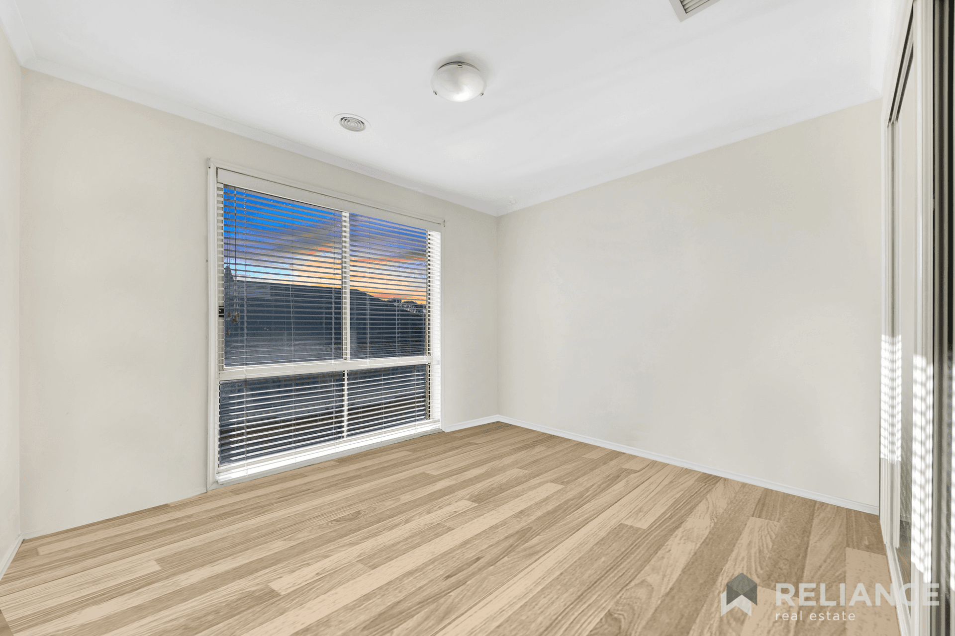 13 Wallace Place, Caroline Springs, VIC 3023