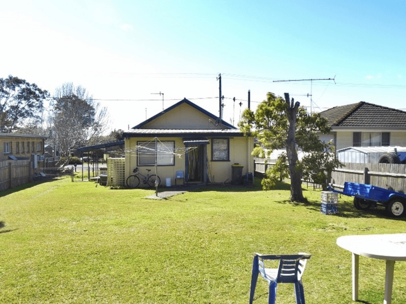 10 Kew Road, LAURIETON, NSW 2443