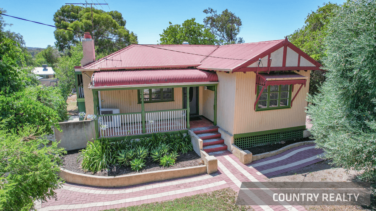 10 St George Street, Bakers Hill, WA 6562