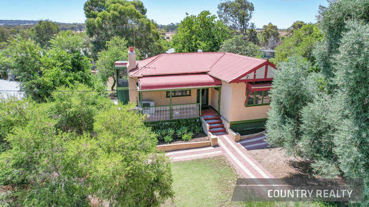 10 St George Street, Bakers Hill, WA 6562