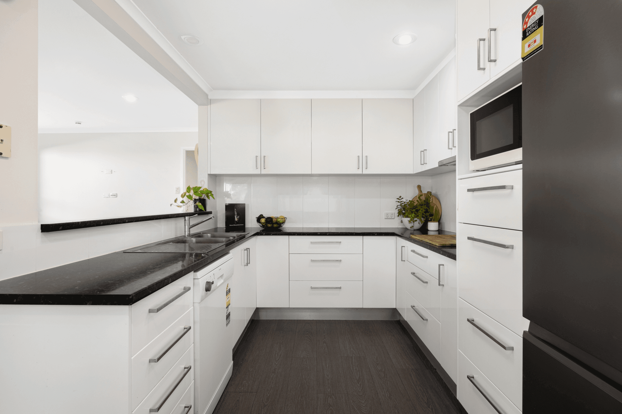 14 Beltana Crescent, Buddina, QLD 4575
