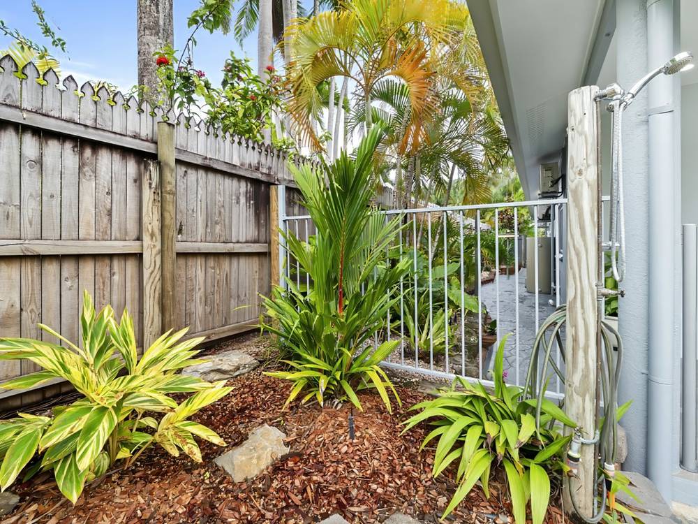 44 Yule Avenue, CLIFTON BEACH, QLD 4879