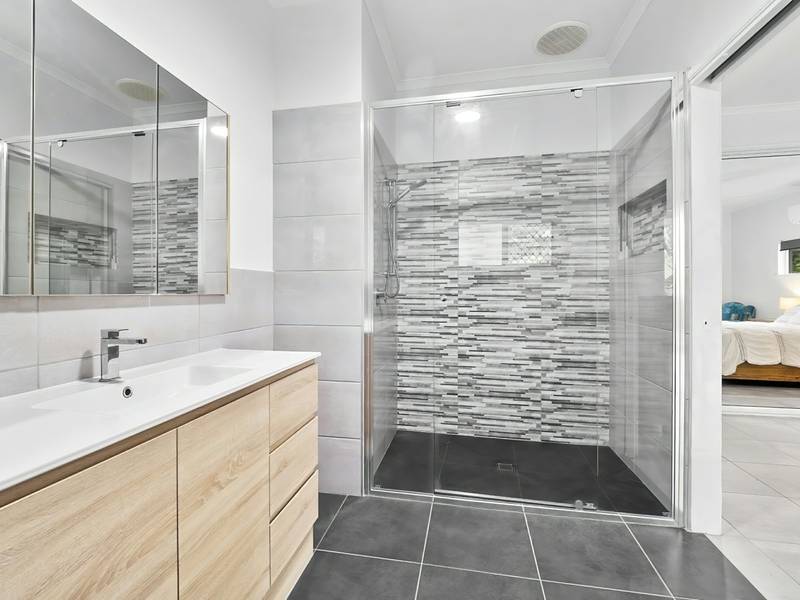 44 Yule Avenue, CLIFTON BEACH, QLD 4879