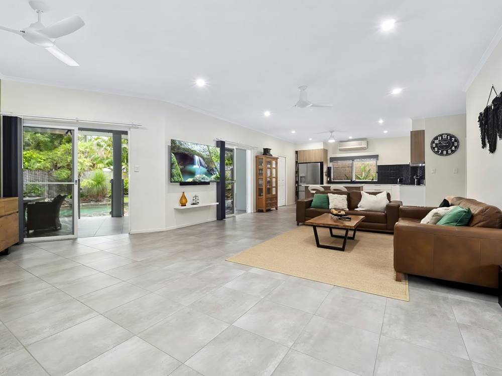 44 Yule Avenue, CLIFTON BEACH, QLD 4879