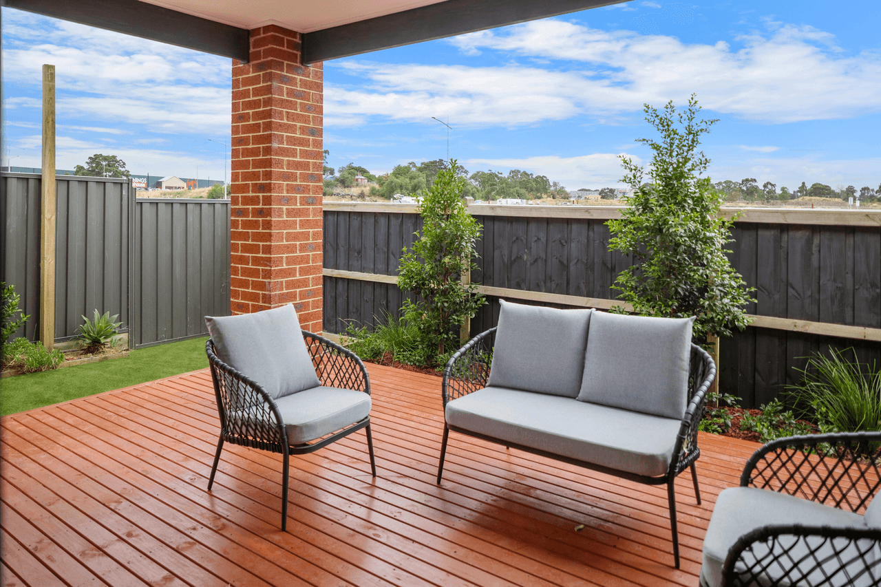 57 Blackcurrant Circuit, MERNDA, VIC 3754