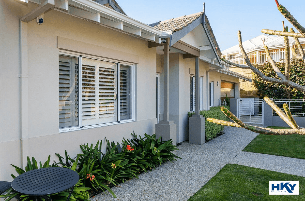 21 Leeward Chase, Hillarys, WA 6025