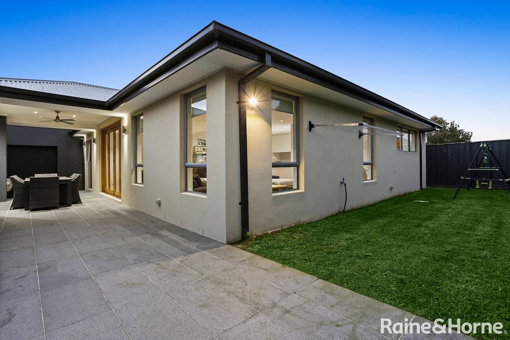 12 Celeste Street, MICKLEHAM, VIC 3064