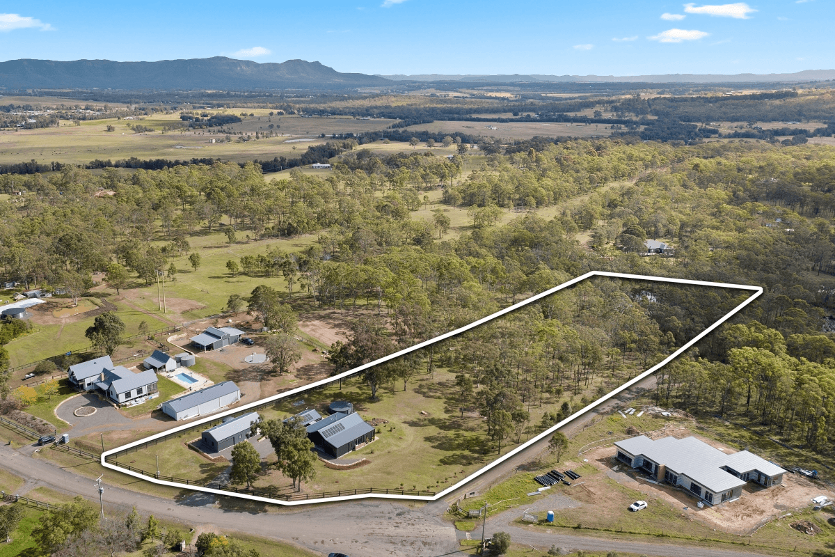 21 The Ballabourneen, LOVEDALE, NSW 2325