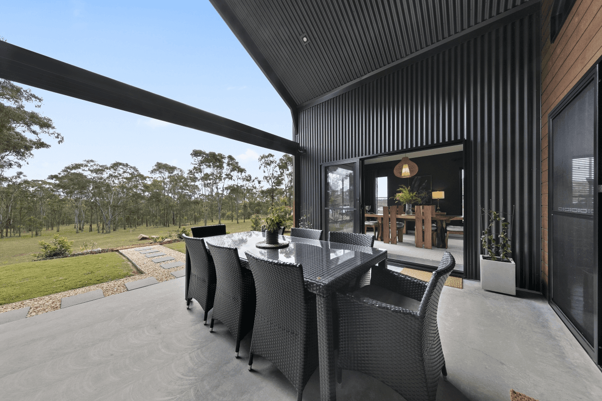 21 The Ballabourneen, LOVEDALE, NSW 2325