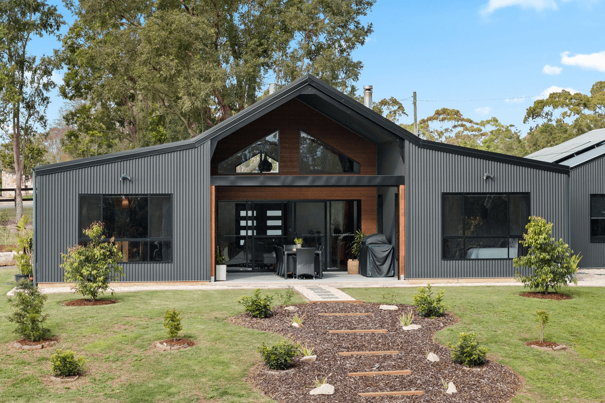 21 The Ballabourneen, LOVEDALE, NSW 2325