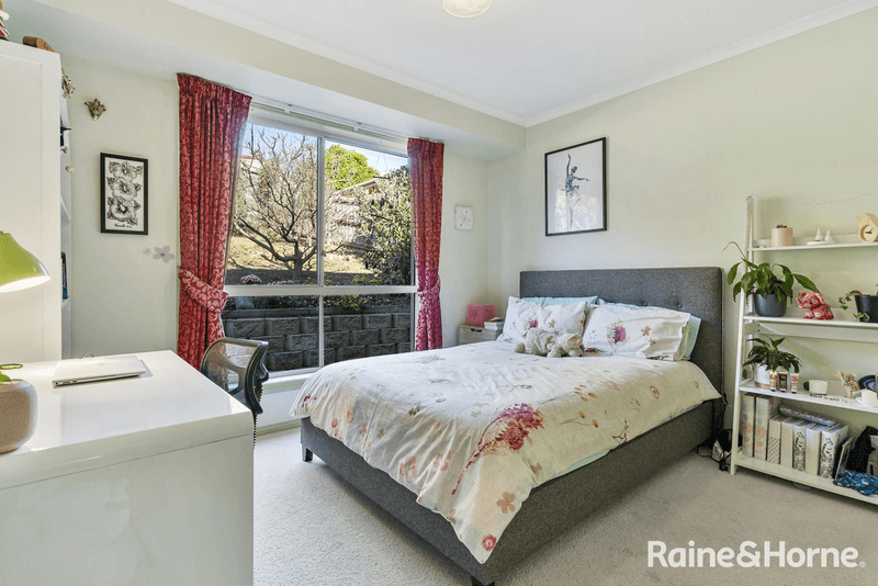 37 Fairview Drive, KINGSTON, TAS 7050