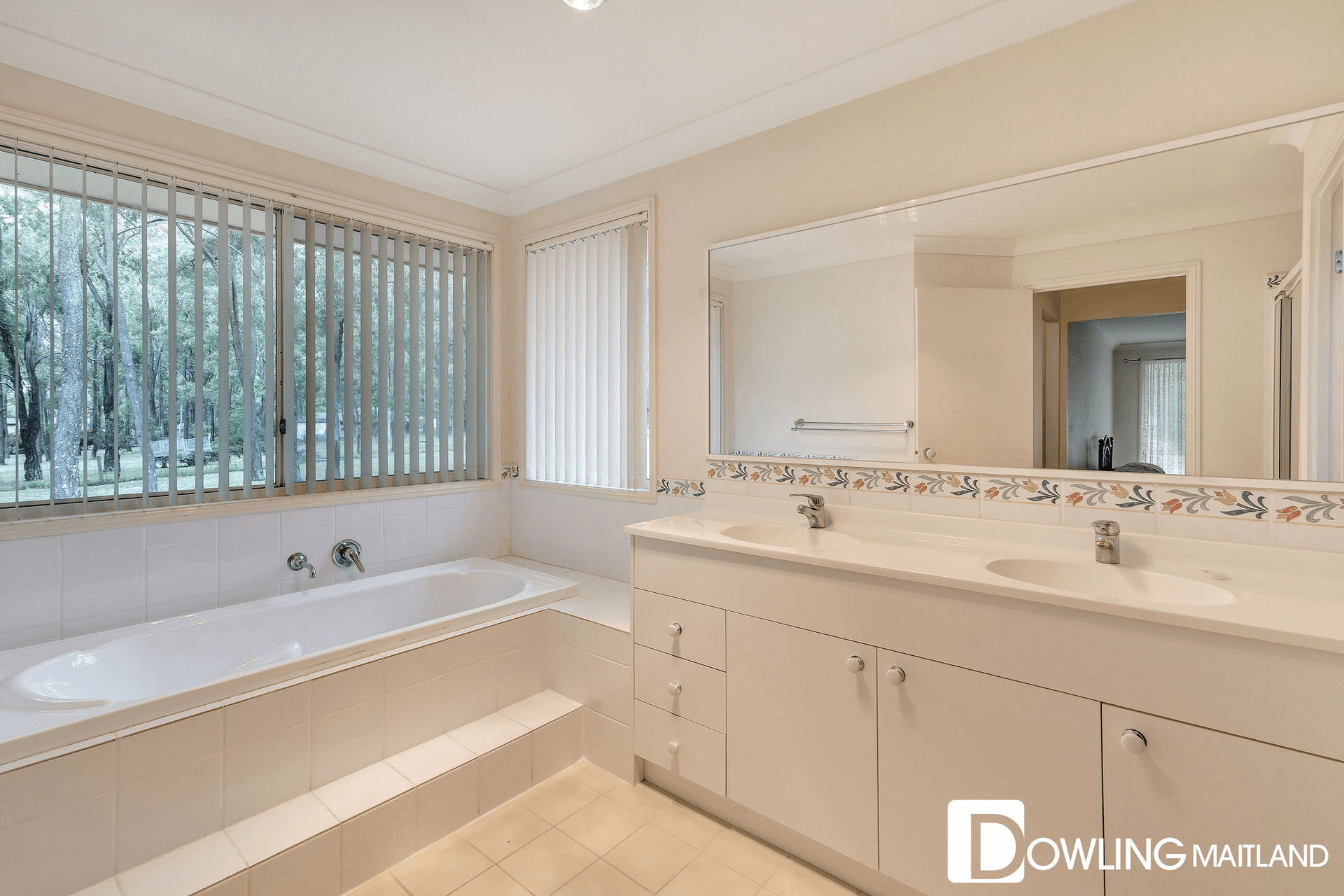 33 Rosebank Drive, Wallalong, NSW 2320