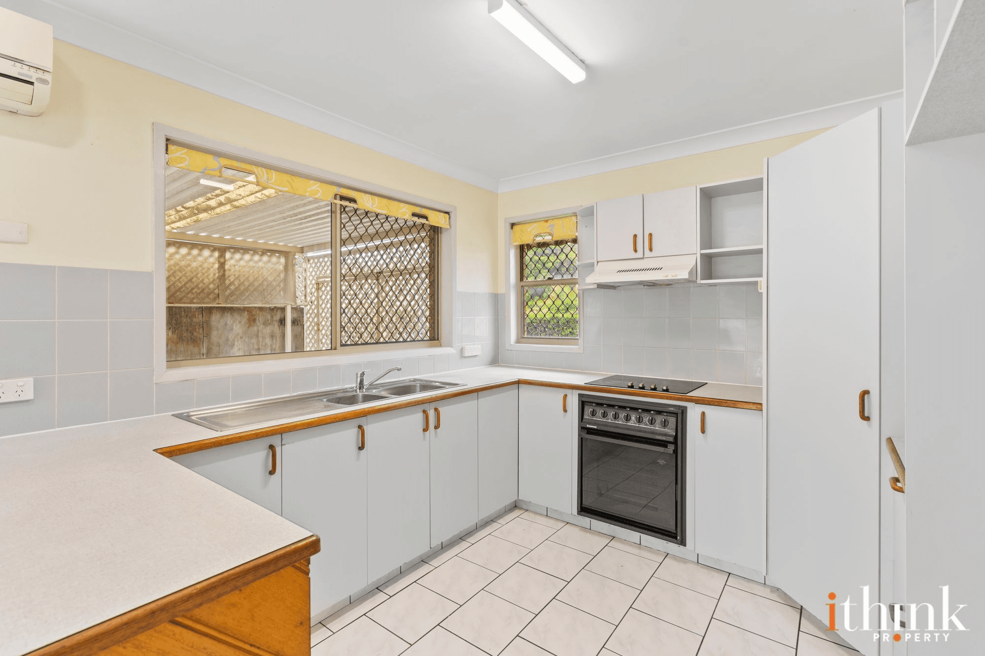 14 Avocado Street, ELANORA, QLD 4221