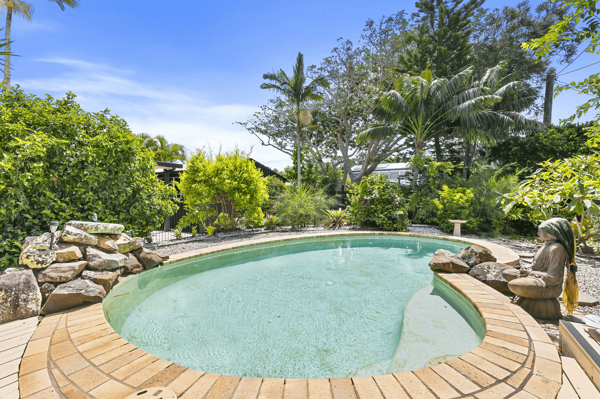 115 Biggs Avenue, BEACHMERE, QLD 4510