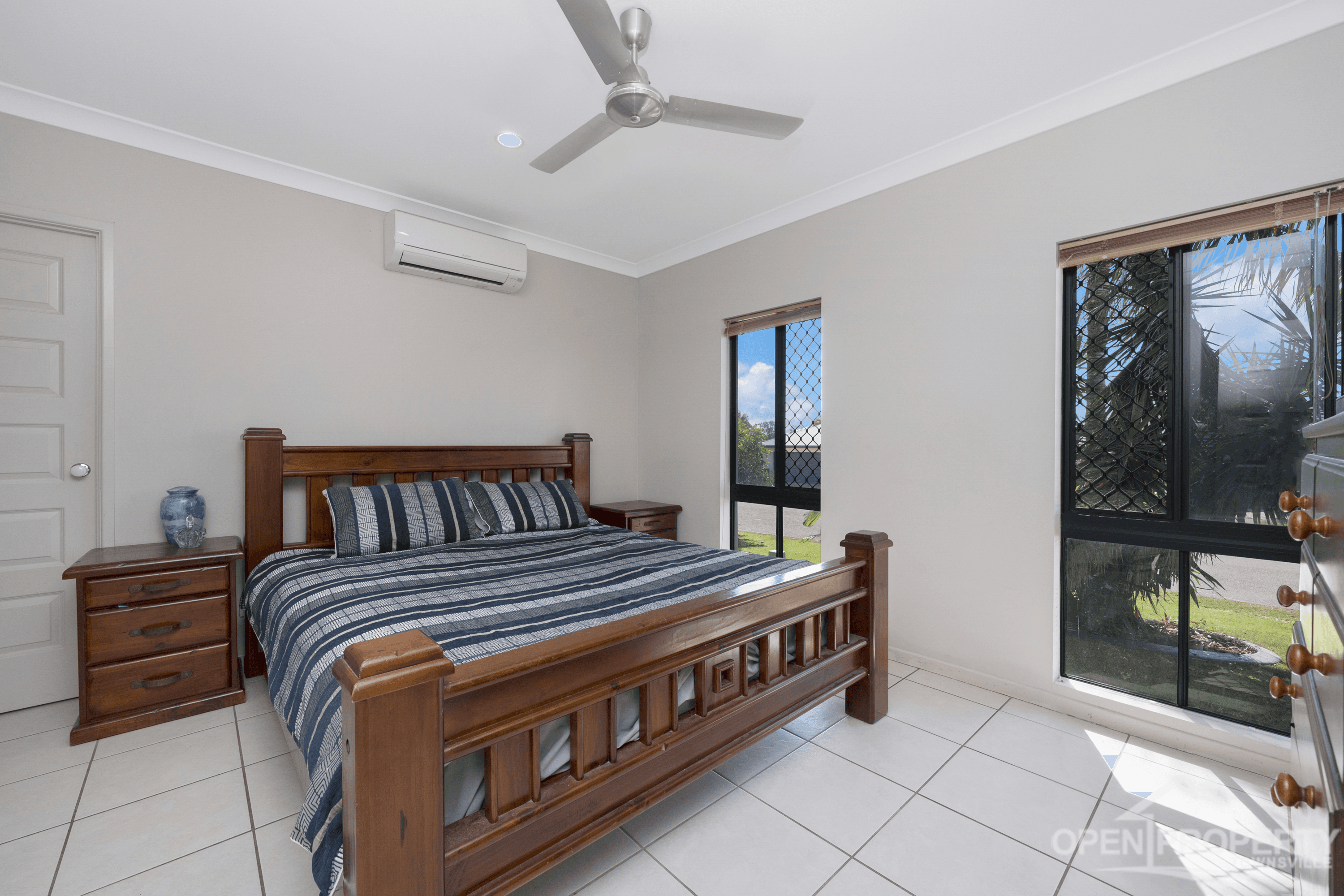 62 Shutehaven Cct, Bushland Beach, QLD 4818