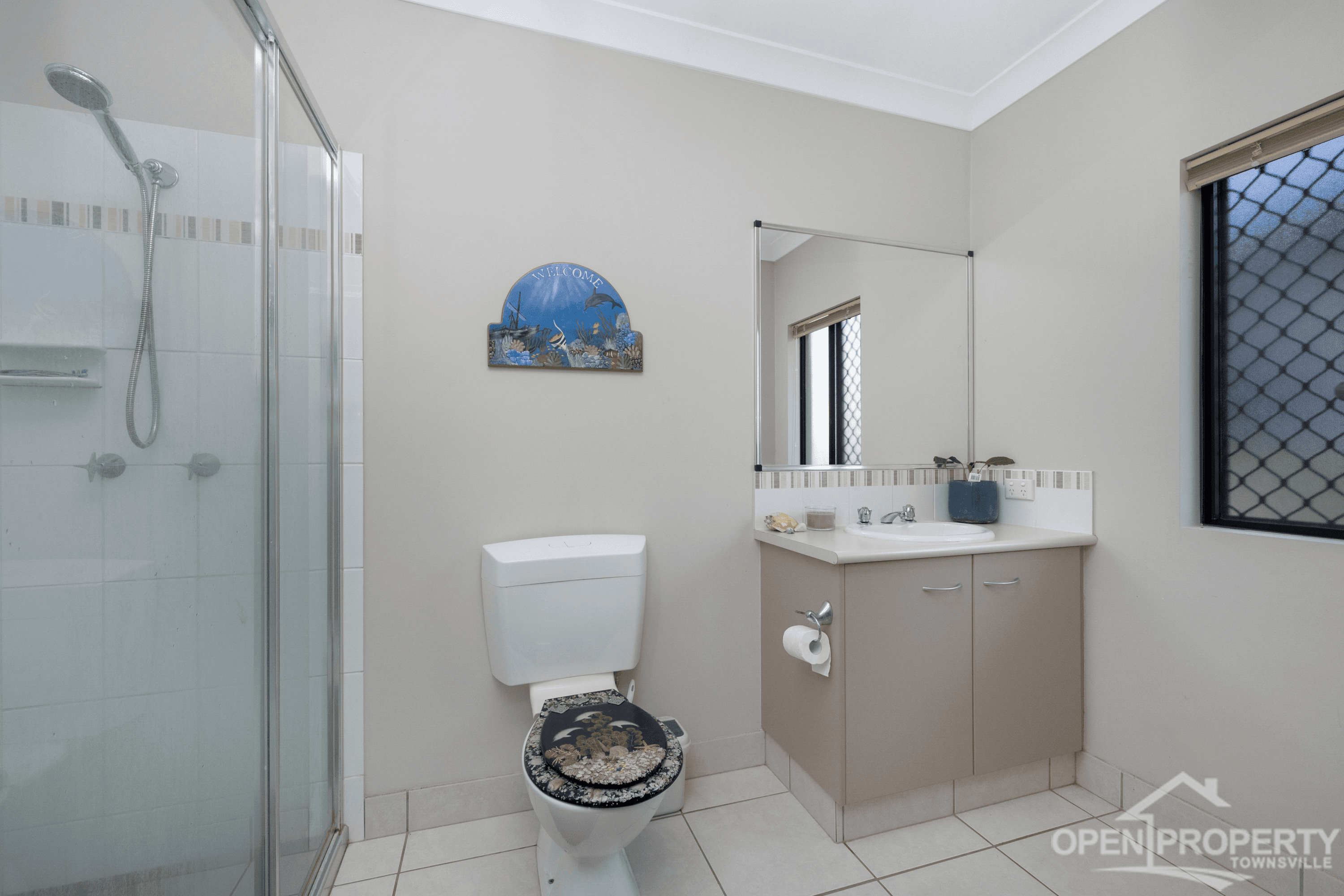 62 Shutehaven Cct, Bushland Beach, QLD 4818