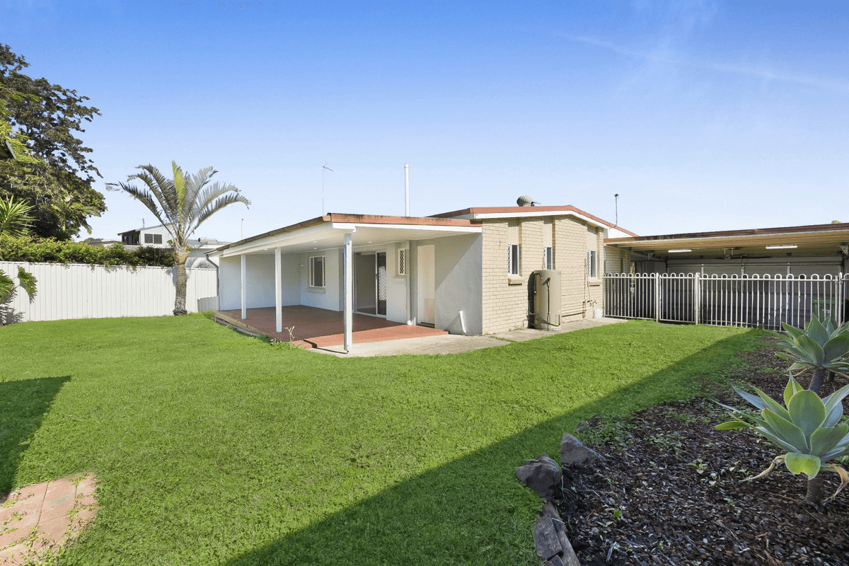 58 Deakin Avenue, Southport, QLD 4215